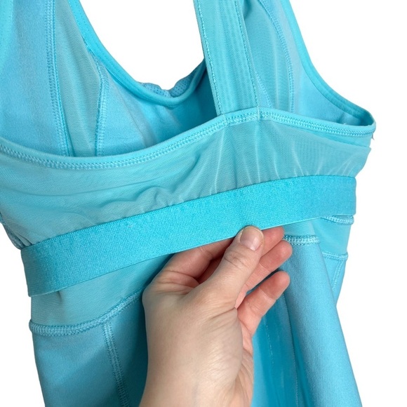 Athleta Stunner Robin Egg Blue T Strap Exercise Tank Top - Picture 14 of 14